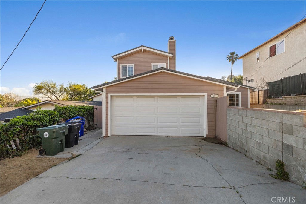 main property photo 3