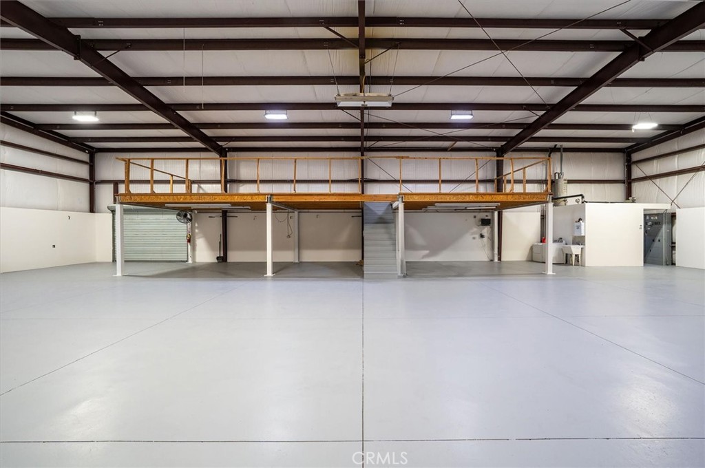 main property photo 51