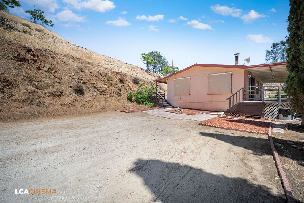 main property photo 29