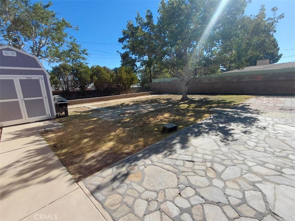 main property photo 18