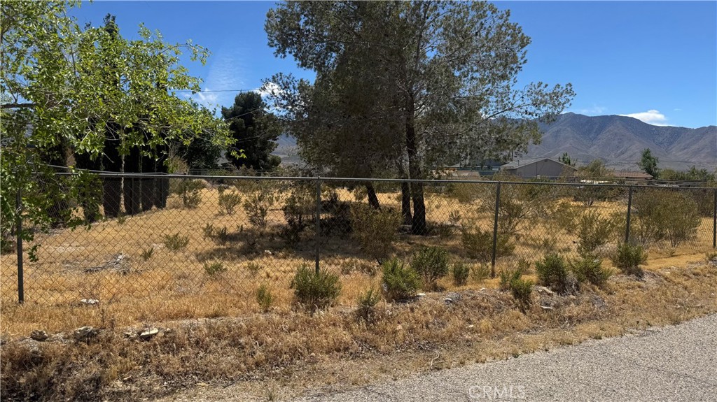 main property photo 6