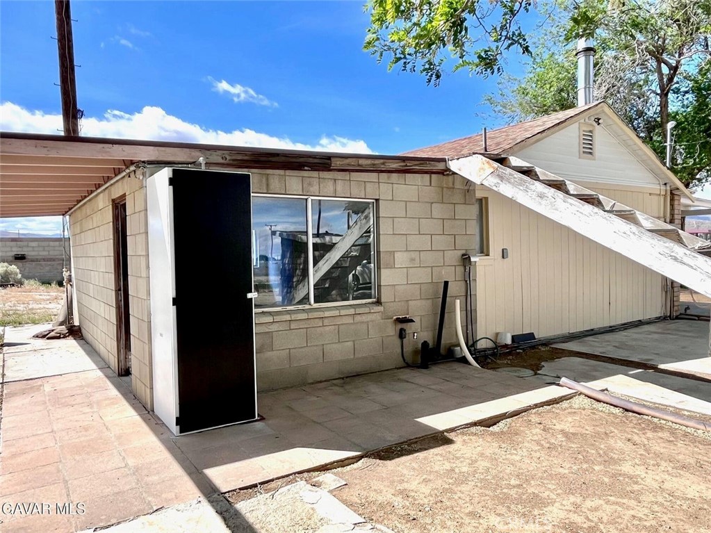 main property photo 14