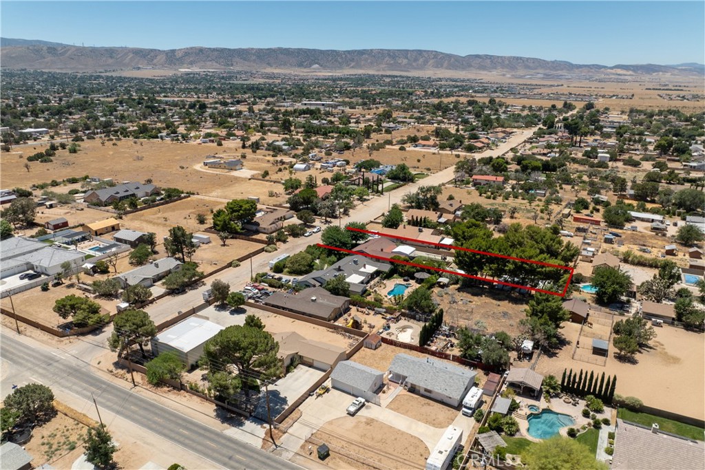 main property photo 34
