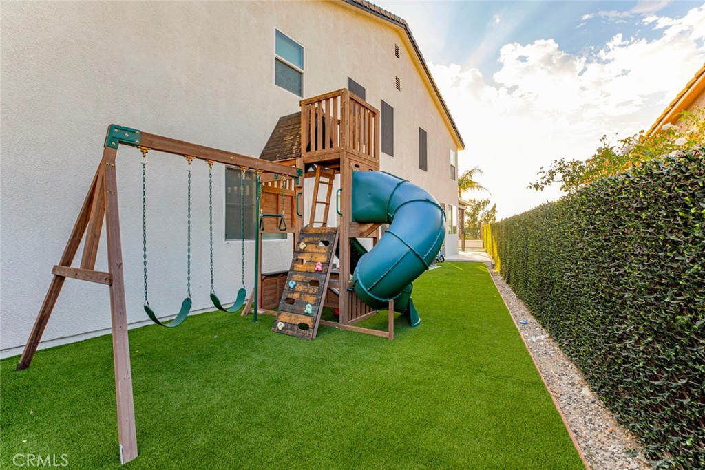 main property photo 65