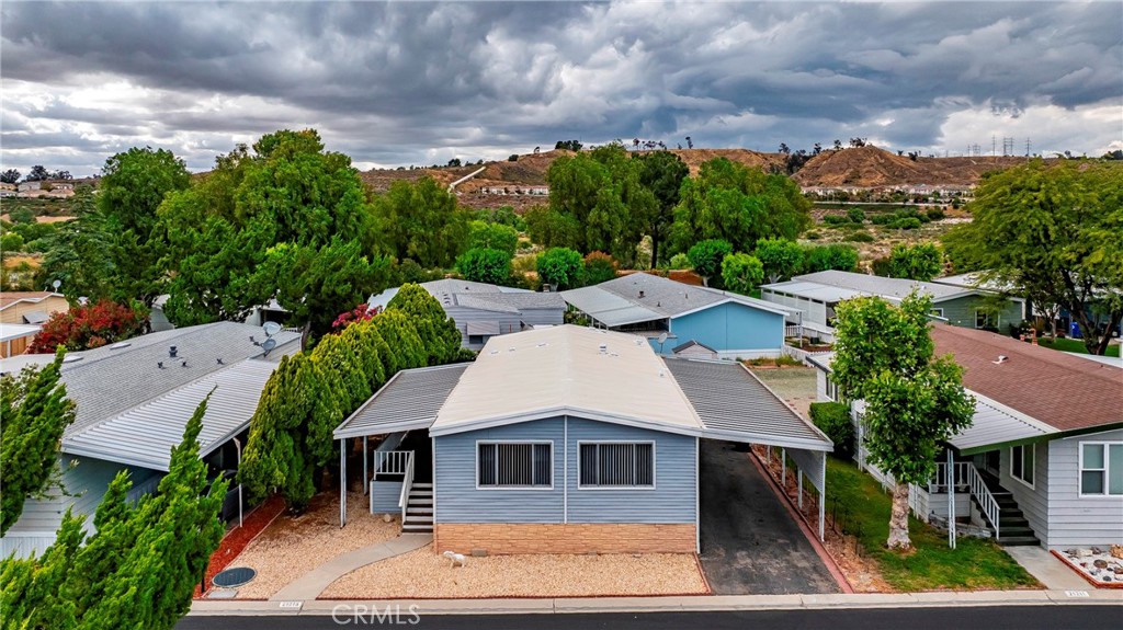 main property photo 47