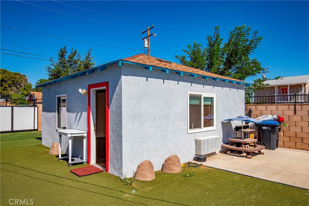 main property photo 29