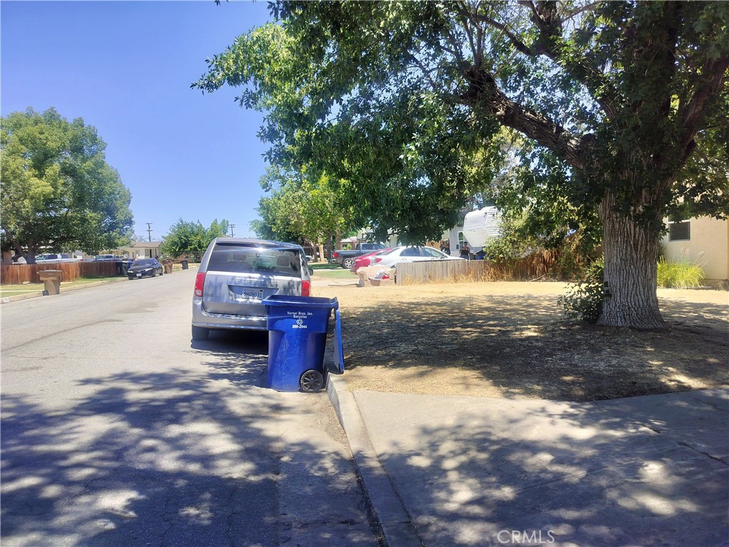 main property photo 19