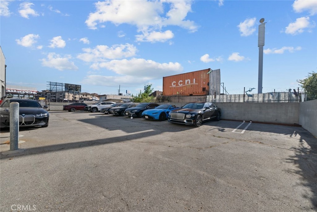 main property photo 24