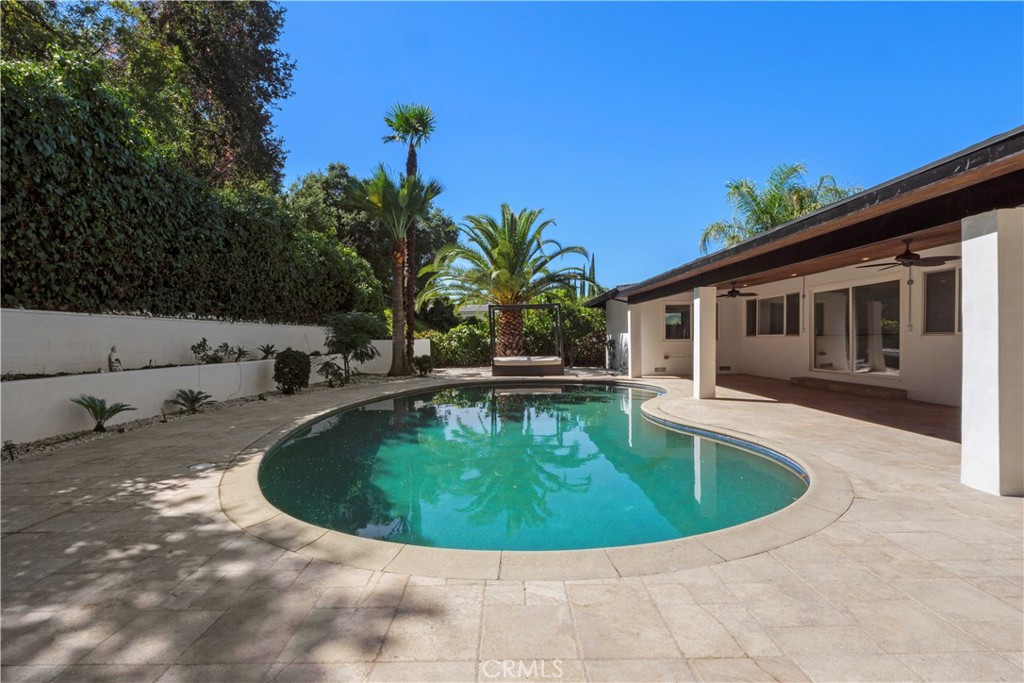 main property photo 54