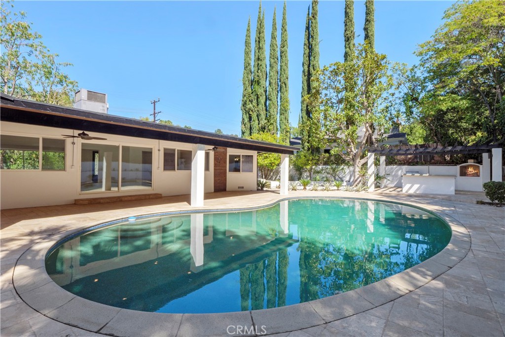 main property photo 70