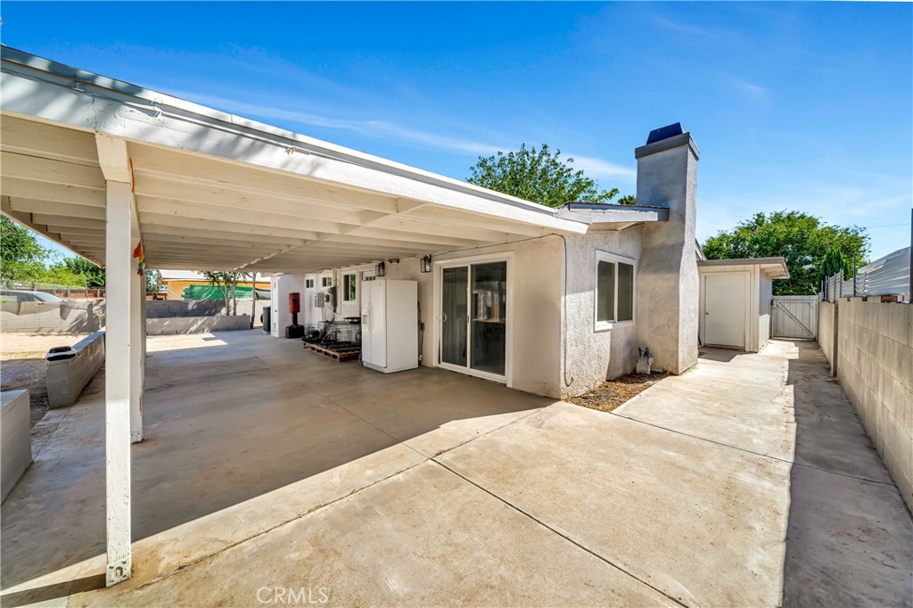 main property photo 18