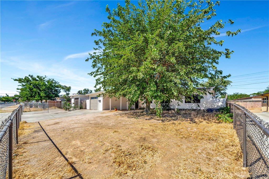 main property photo 25