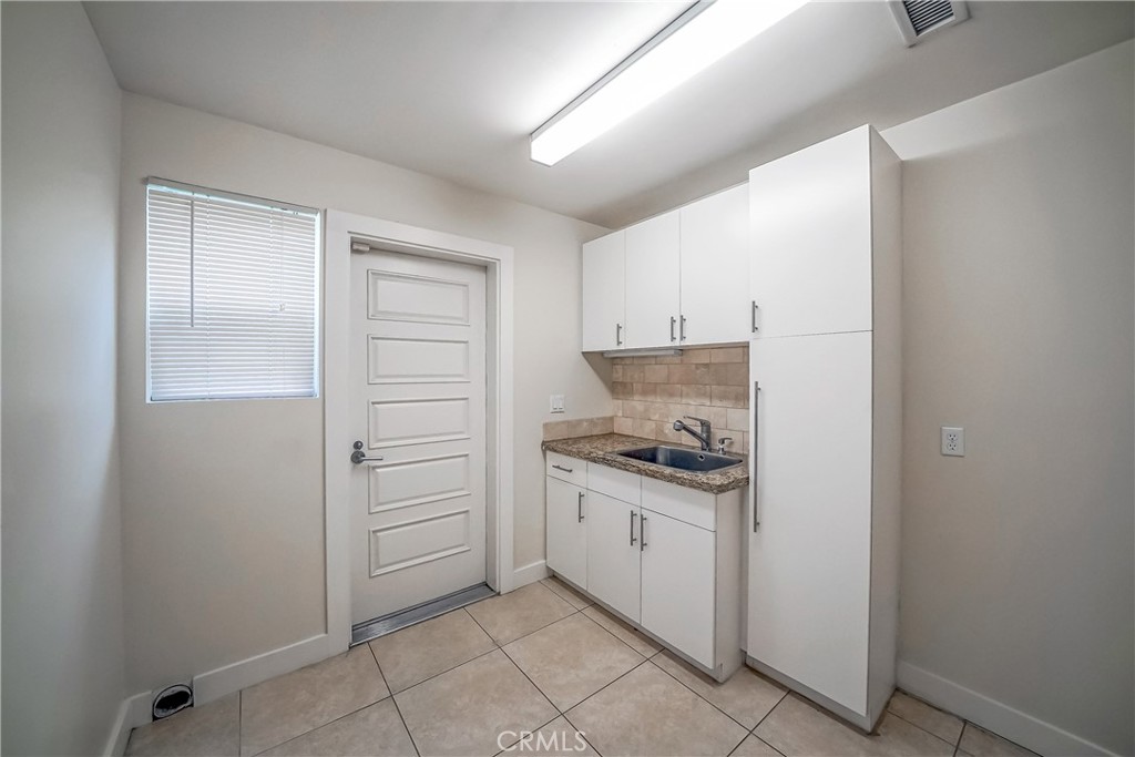 main property photo 70