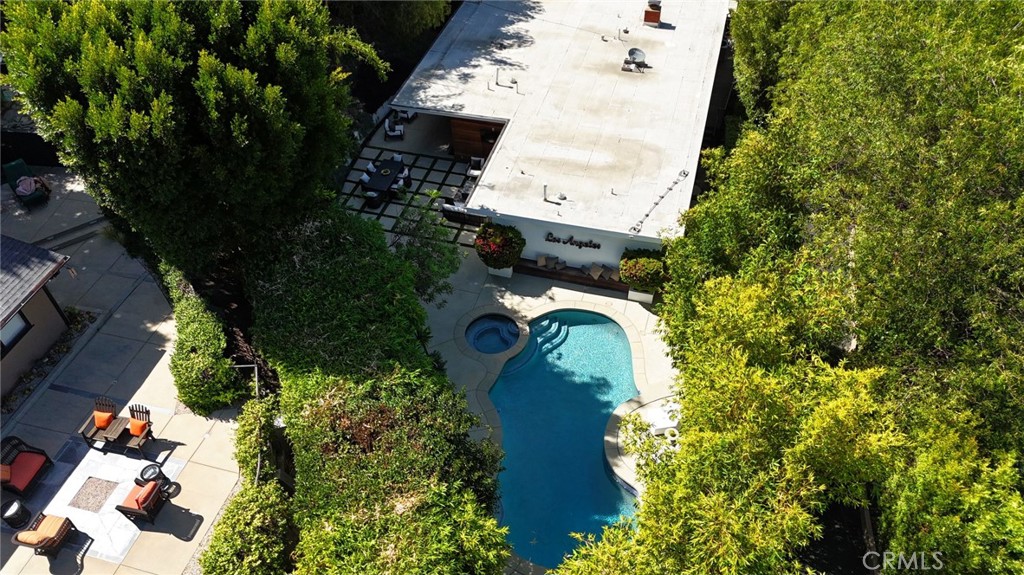 main property photo 59