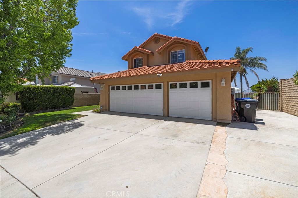 main property photo 71