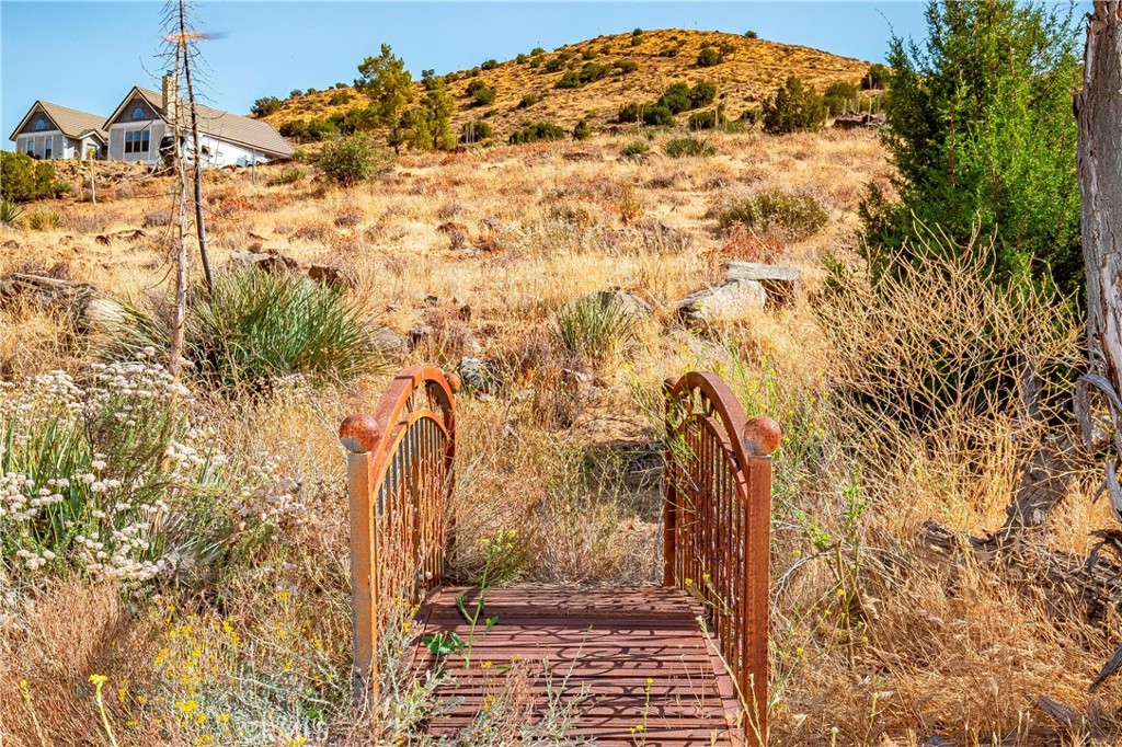main property photo 27