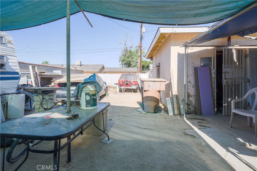 main property photo 10