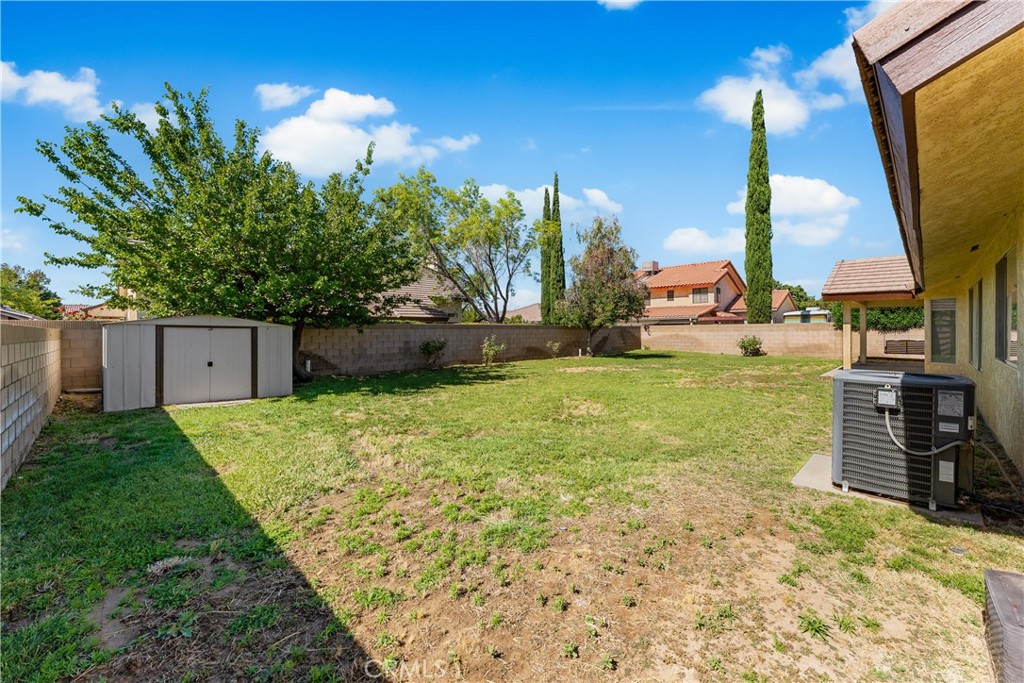main property photo 41