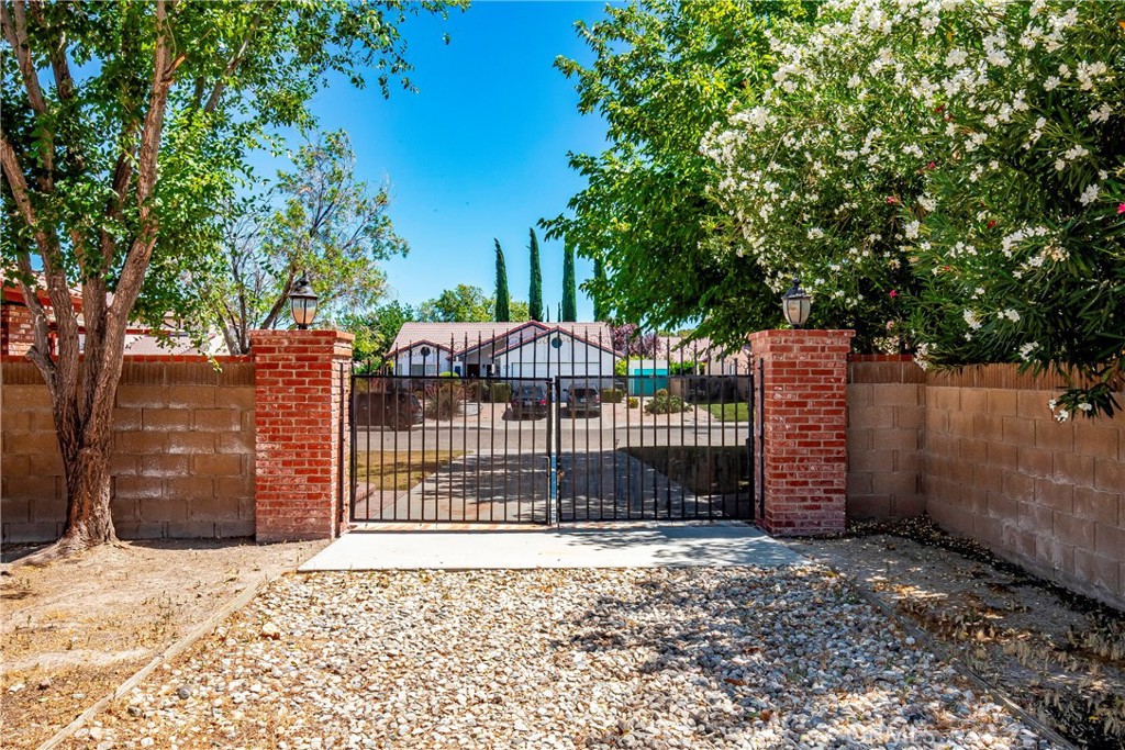 main property photo 35