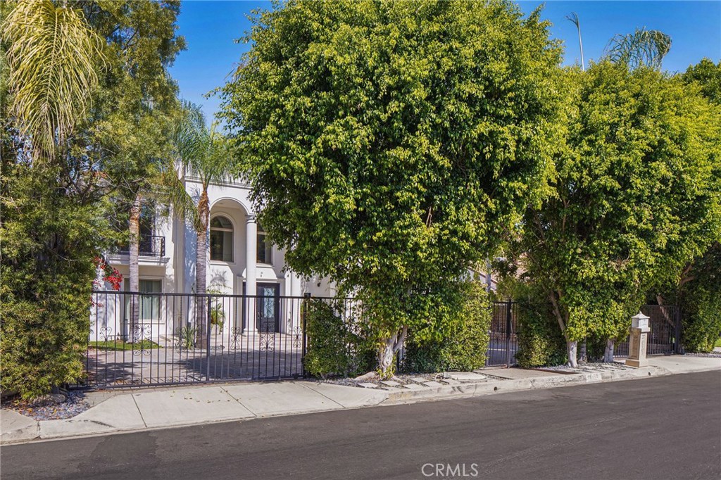 main property photo 67