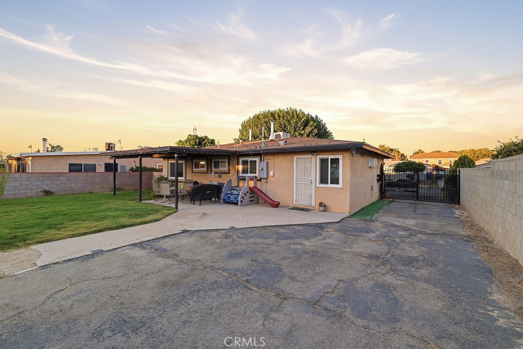 main property photo 31