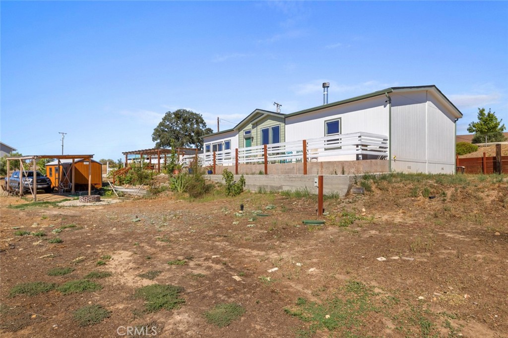 main property photo 11