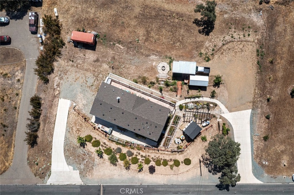 main property photo 44