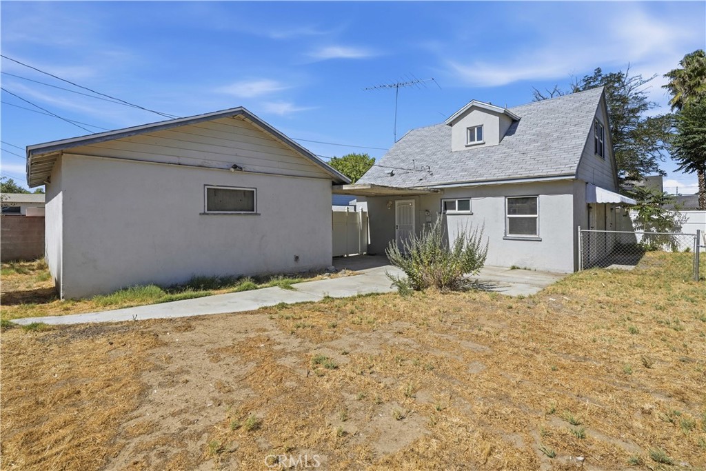 main property photo 21