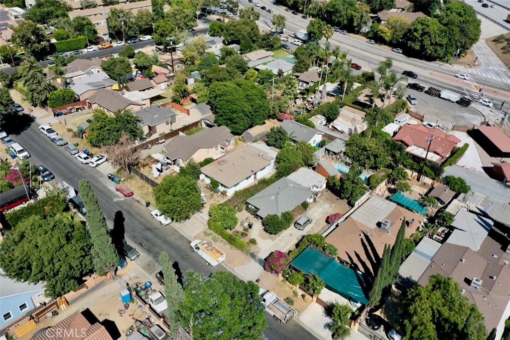 main property photo 51