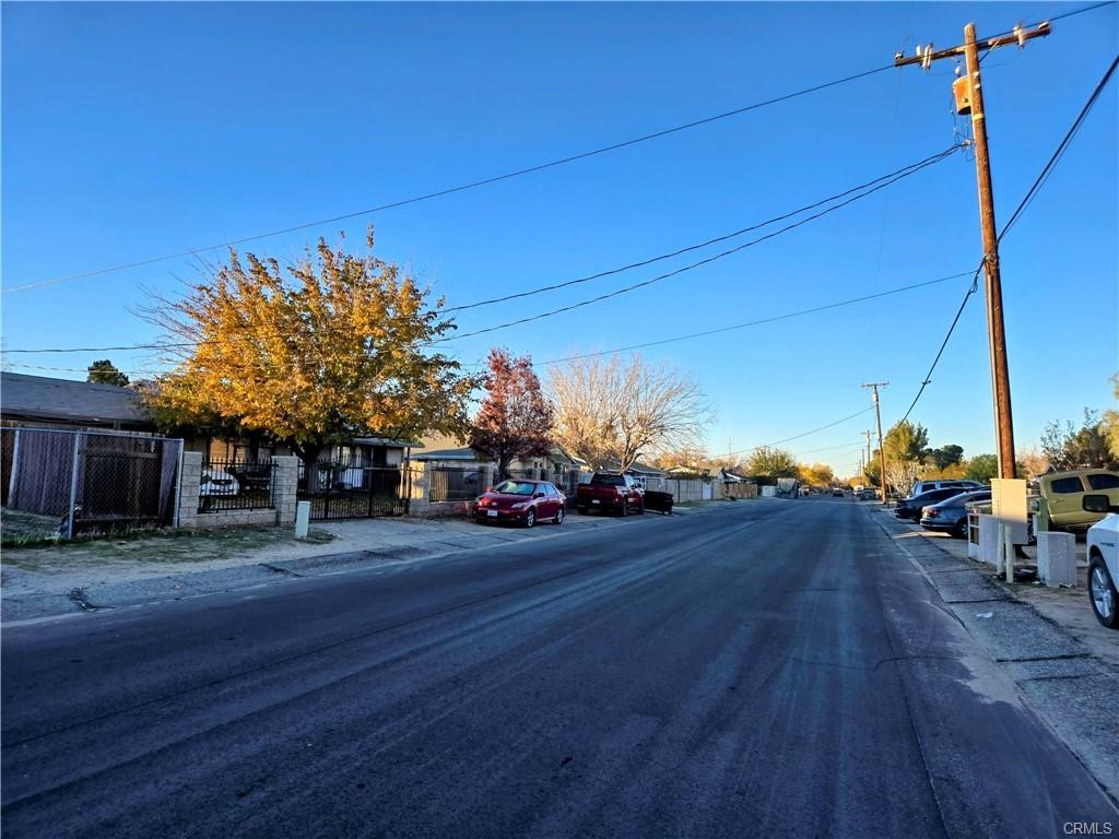 main property photo 25