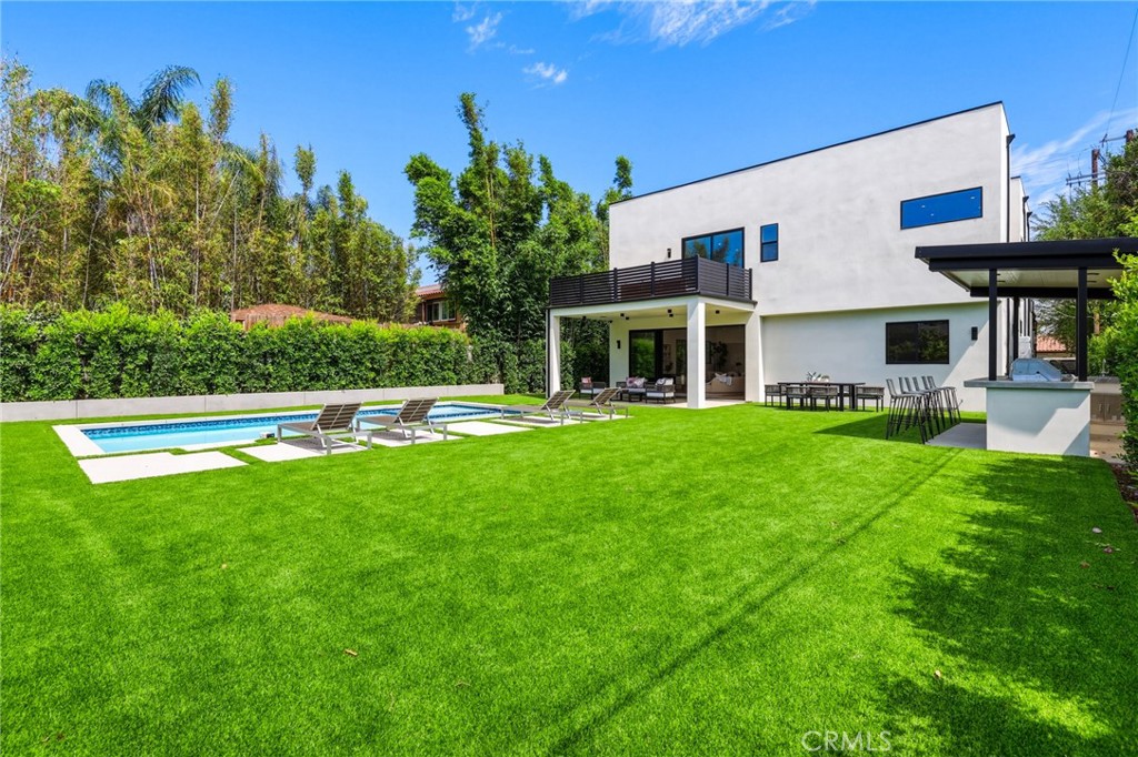 main property photo 58