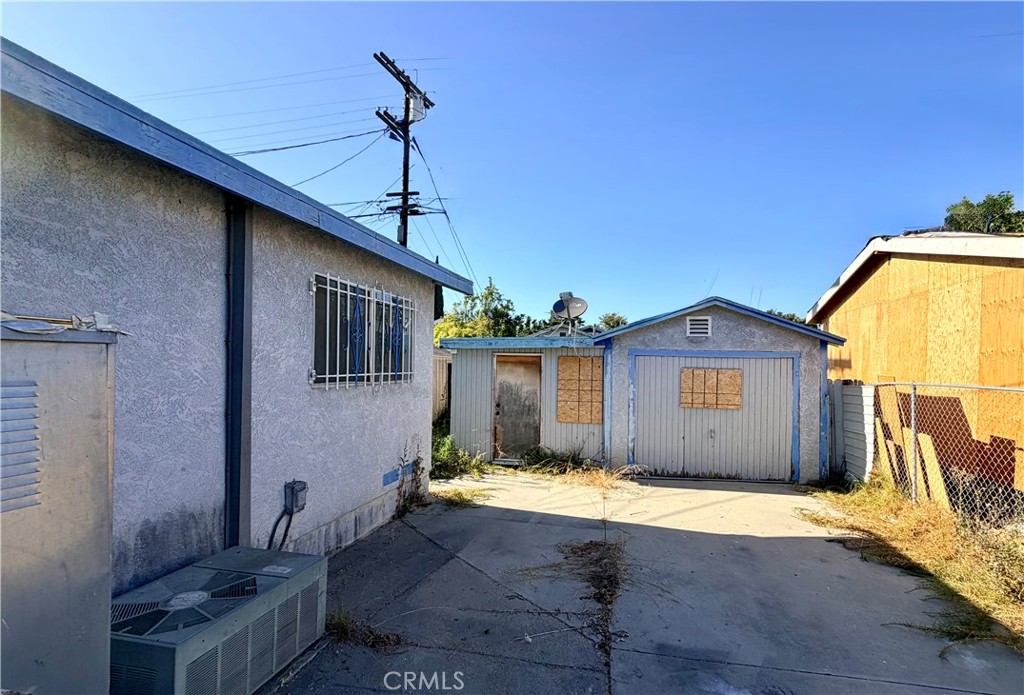 main property photo 16