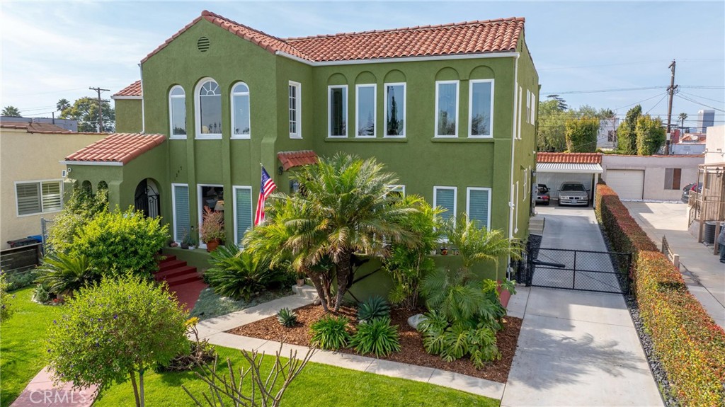 main property photo 36