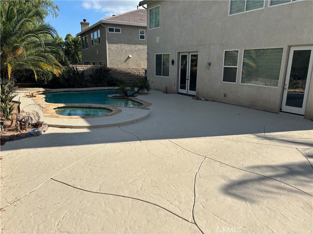 main property photo 27