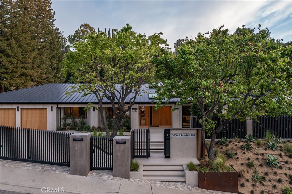 main property photo 61