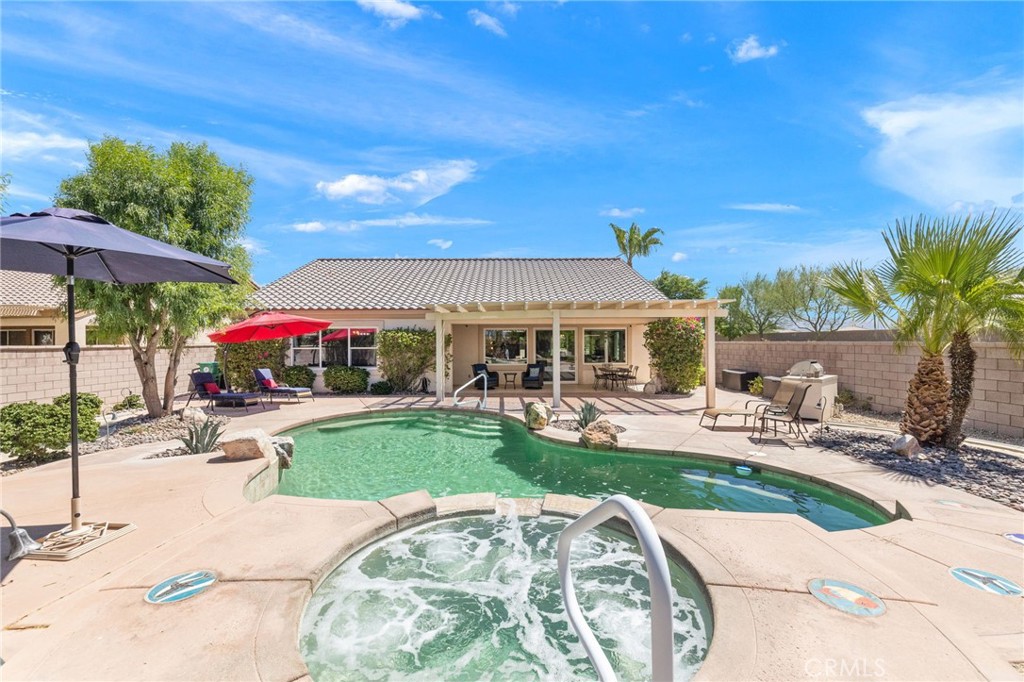 main property photo 46