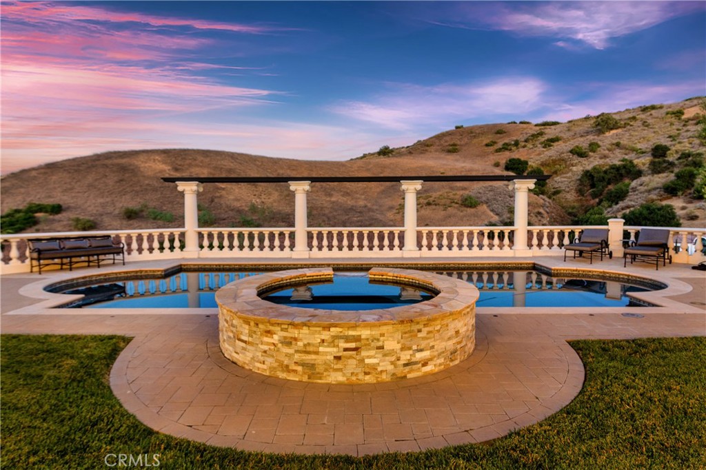 main property photo 51