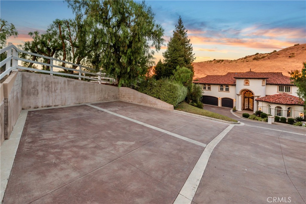 main property photo 58