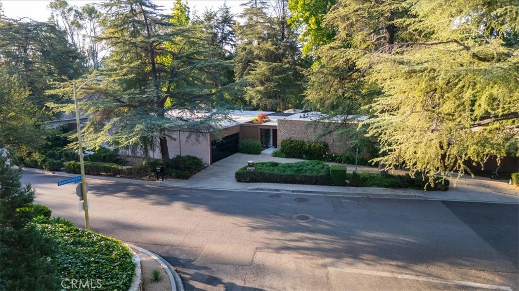 main property photo 62