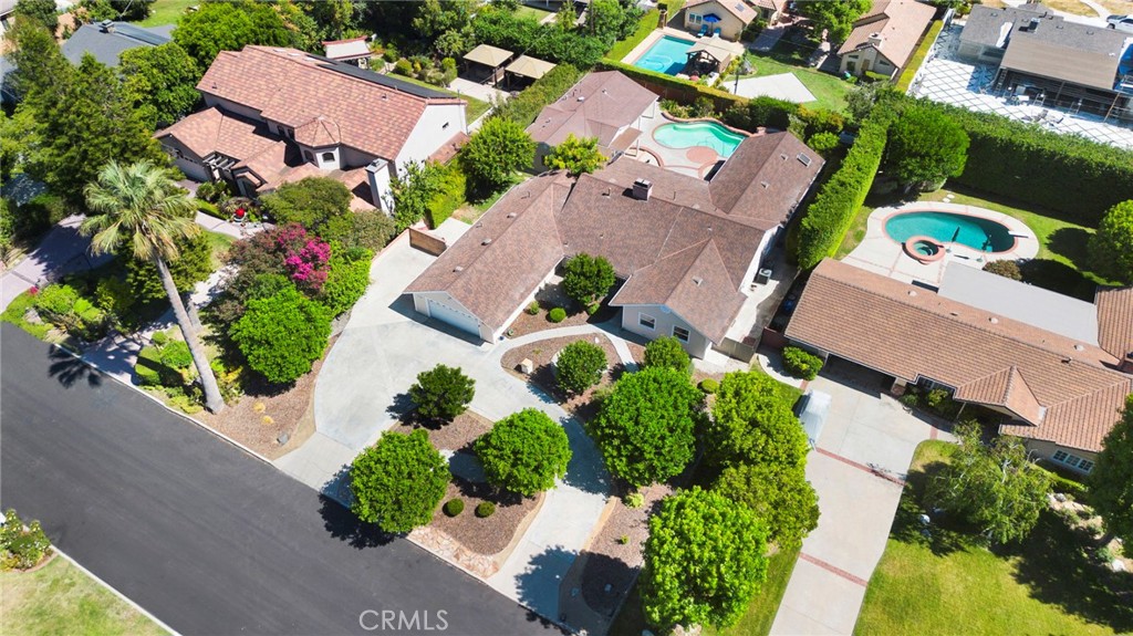main property photo 51