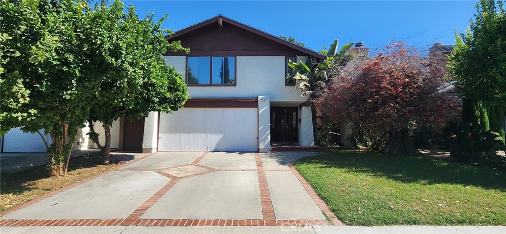 main property photo 11