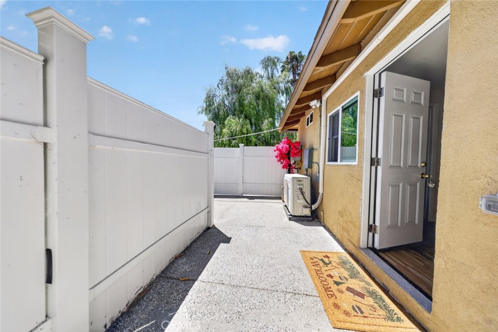 main property photo 59