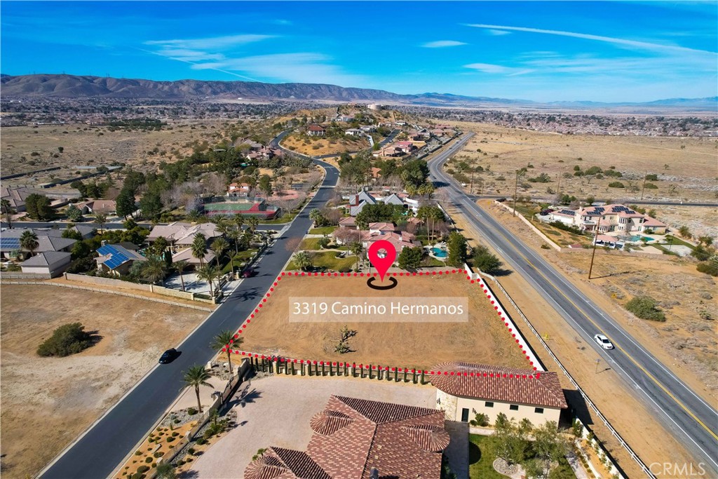 main property photo 8