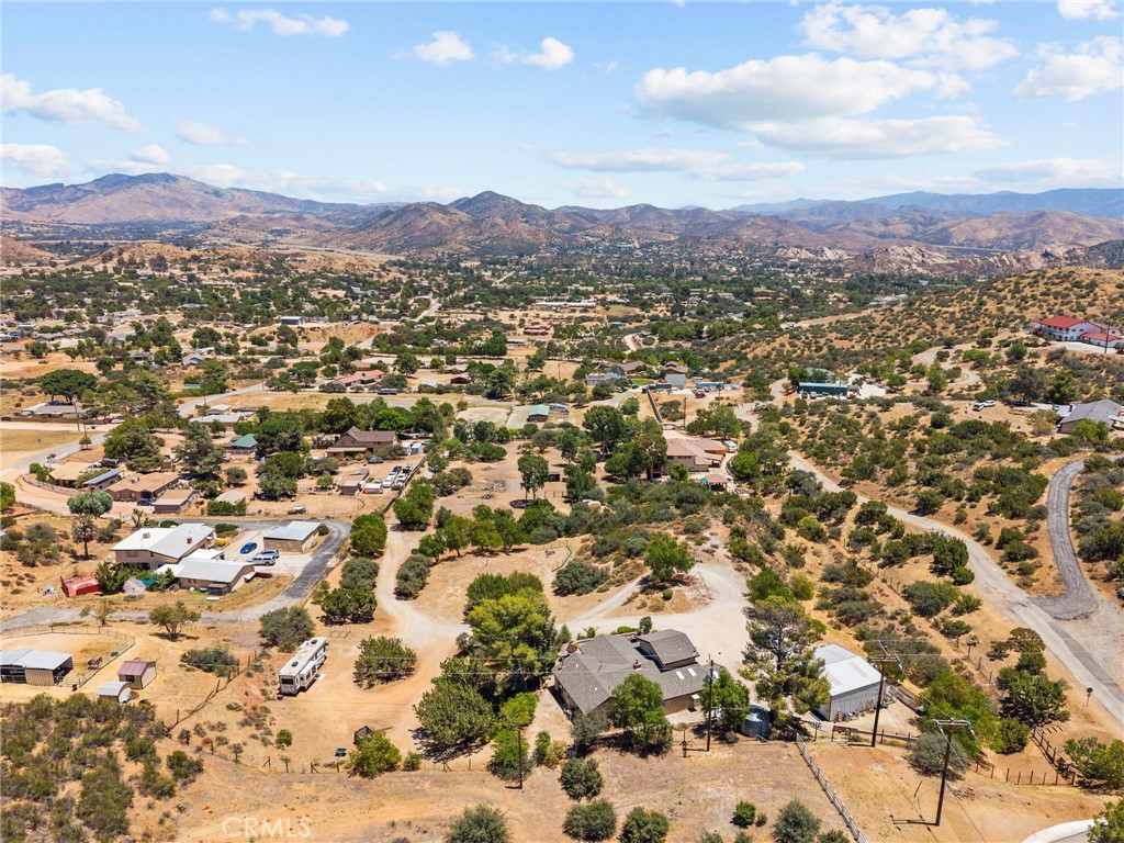main property photo 50