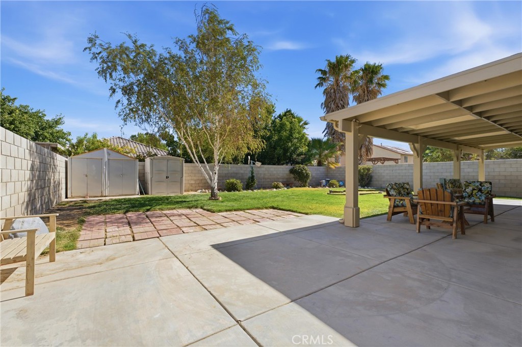 main property photo 10