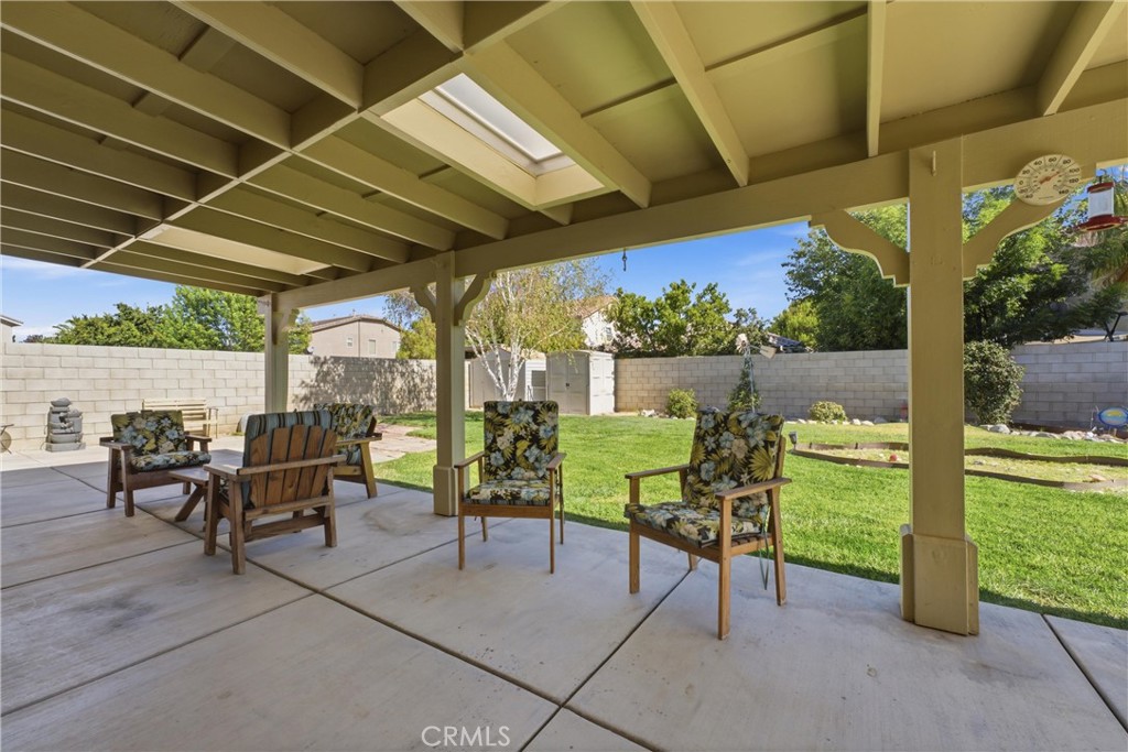 main property photo 7
