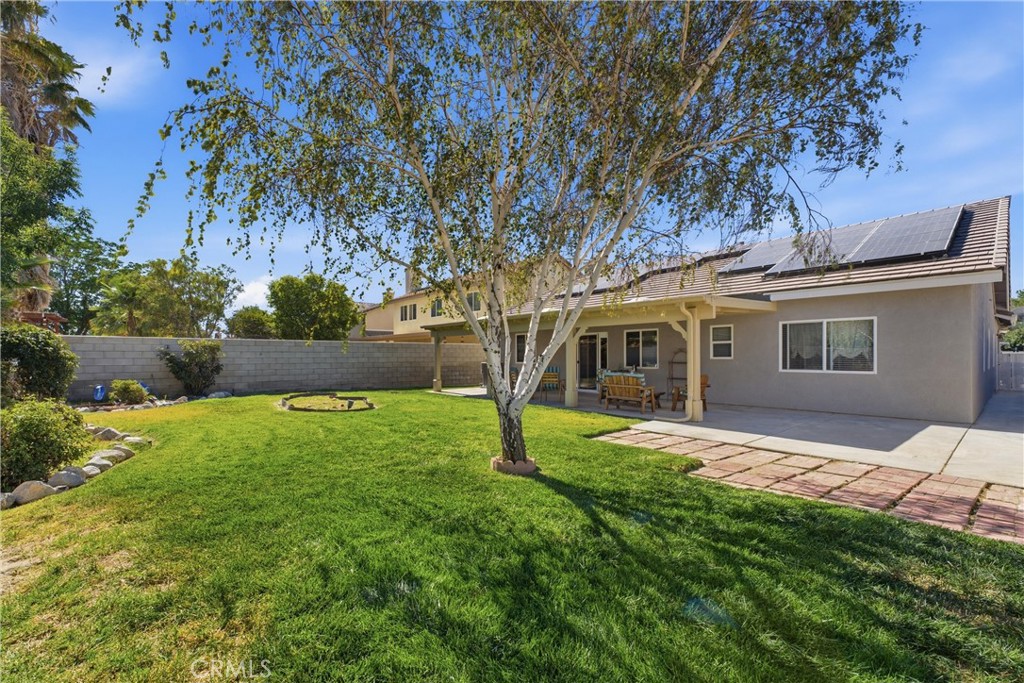 main property photo 9