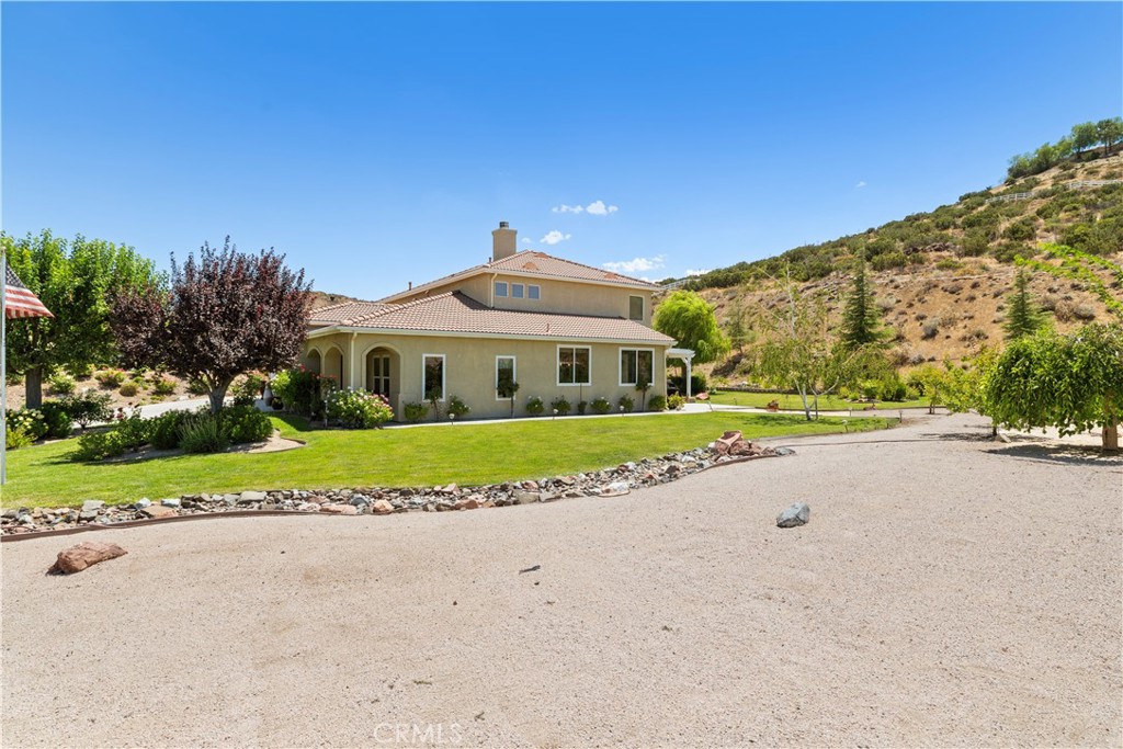 main property photo 14