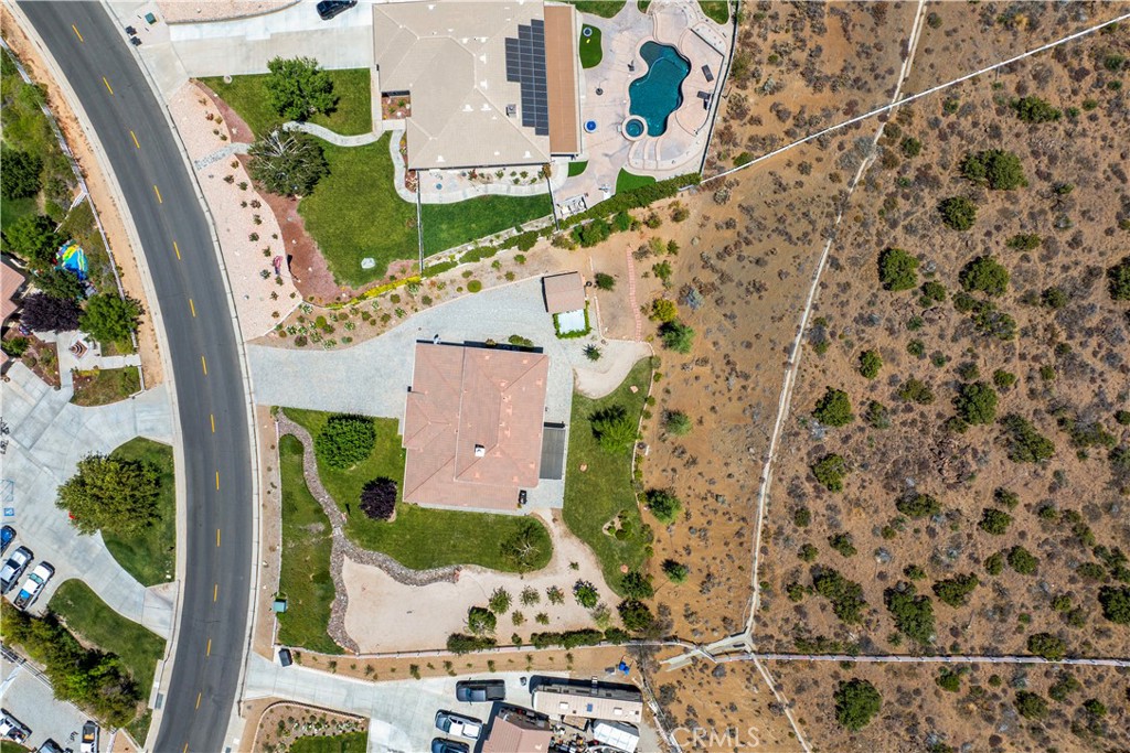 main property photo 50