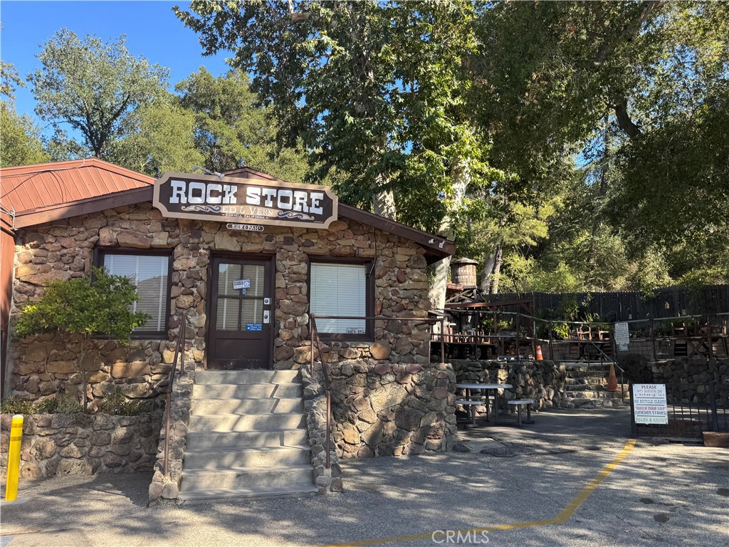 main property photo 51